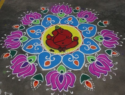 Taškuotas Rangoli dizainas Ugadi