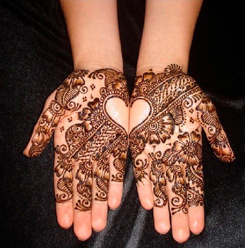 Sujunkite širdies maratų „Mehndi“ dizainą