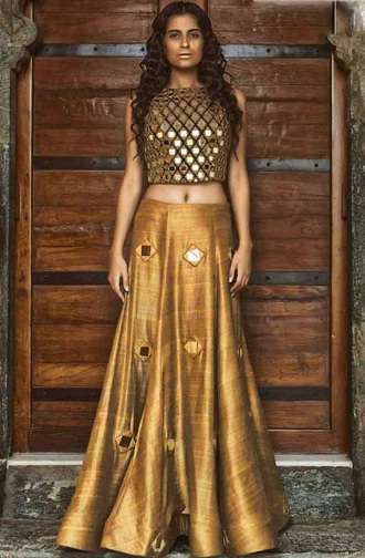 Ayna Çalışması Tasarımcısı Lehenga