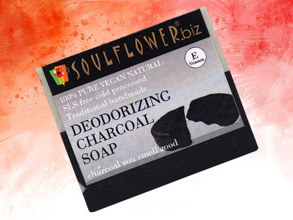 „Soulflower“ dezodoruojančios anglies natūralus šalto proceso muilas