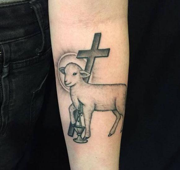 Geriausi krikščionių tatuiruočių dizainai su reikšmėmis 5