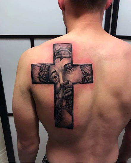 Geriausi krikščionių tatuiruočių dizainai su reikšmėmis 10