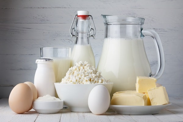 Pienas ir pieno produktai krūtų padidinimui