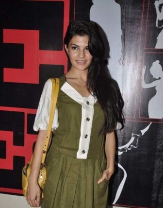 Jacqueline Fernandez be makiažo