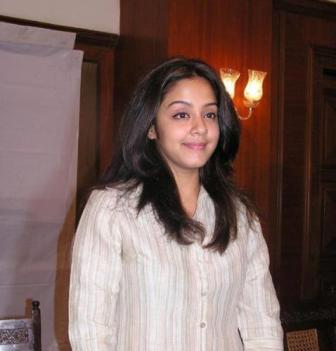 Makyajsız Jyothika 7