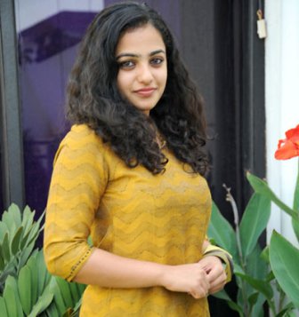 Makyaj Resimleri 7 Olmadan Nithya Menon