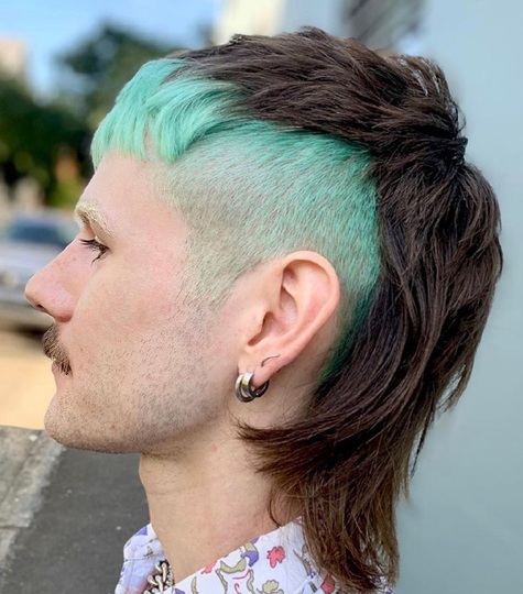 Asimetriškas Mullet Punk kirpimas