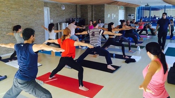 Haydarabad sınırlarındaki Yoga Dersleri