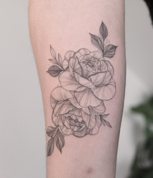 Paprastas „Gardenia“ gėlių tatuiruotės dizainas