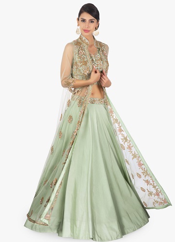 Lehenga su ilga striuke