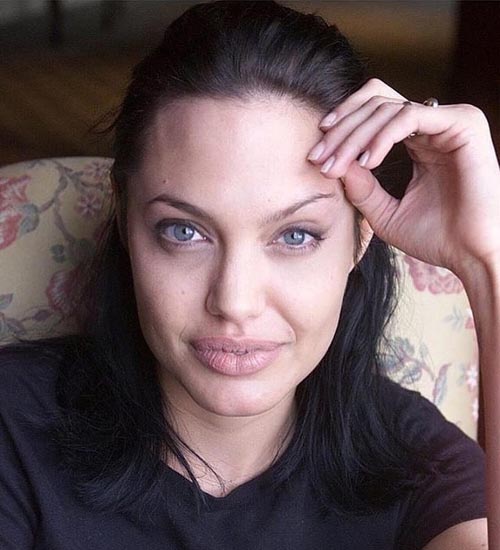 Angelina Jolie be makiažo