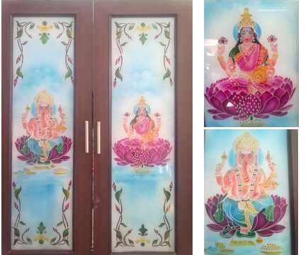 „pooja“ kambario stiklinių durų modeliai