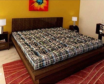 Paprasti dvigulės lovos čiužinių dizainai