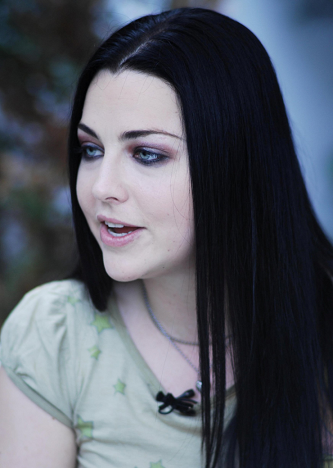 Amy Lee be makiažo4