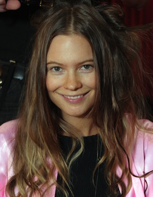 Makyajsız Behati Prinsloo 10