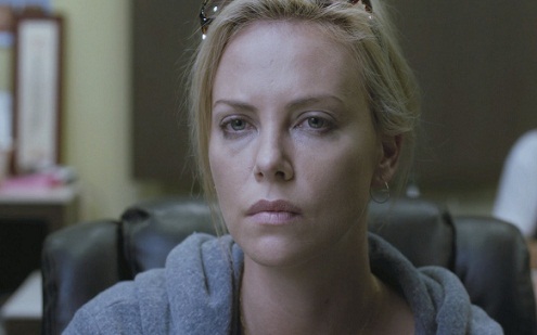 Charlize Theron Makyajsız 6