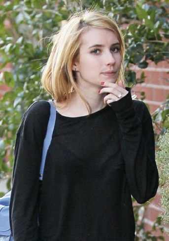 makyajsız emma roberts