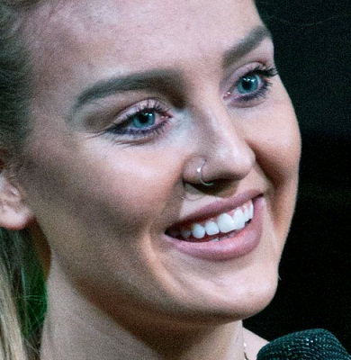 Perrie Edwards be makiažo2