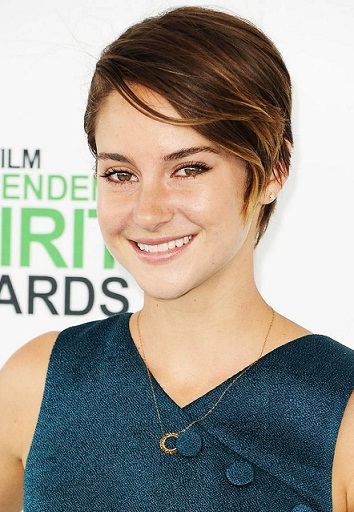 Shailene Woodley makyajsız1