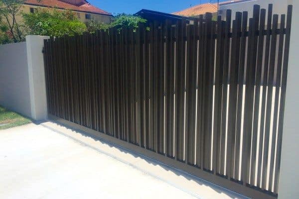 Aliuminio tvoros vartai