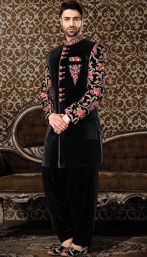 Juodas Indo Vakarų Sherwani