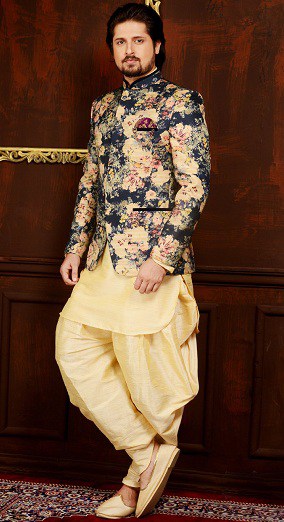 Dhoti ile Jodhpuri Sherwani