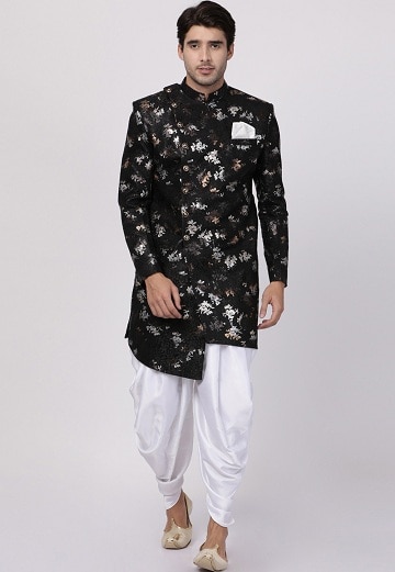 Dhoti ile Siyah Sherwani