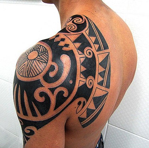 Japon Tribal Dövme Kollu