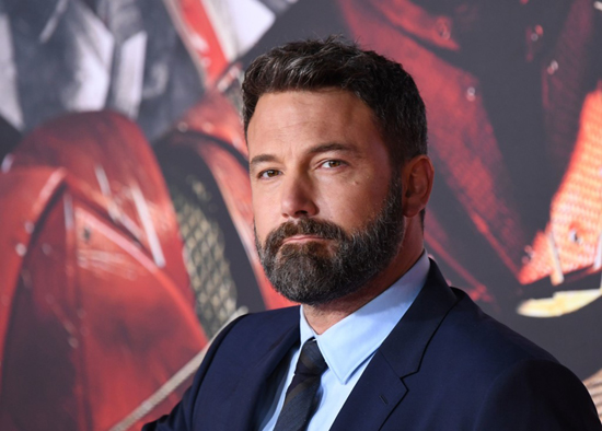 Ben Affleck'in Kısa Boy Bukleler Saç Kesimi