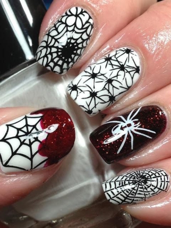 Web ve Örümcekler Nail Art Tasarımları