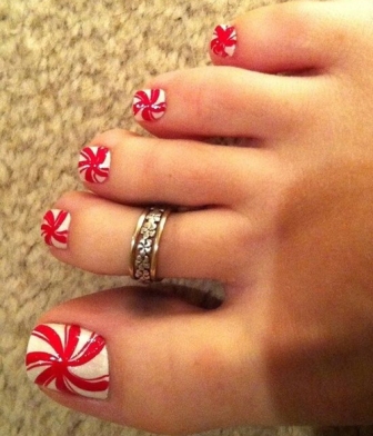 „Candy Cane Toe“ nagų dizainas