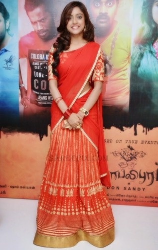 saree2 tamil aktris