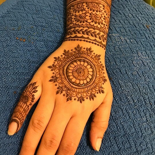 Paprasti arabiški „Mehndi“ dizainai