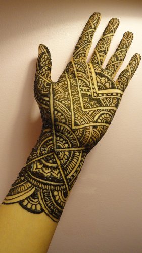 Profesionalus arabiškas rankų Mehndi dizainas