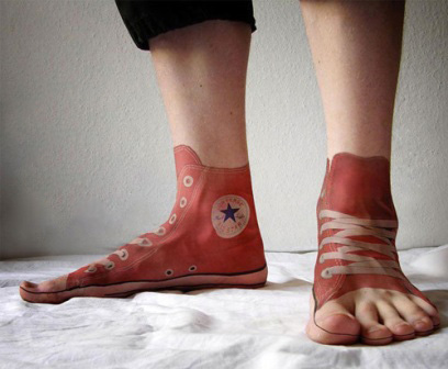„Converse Or Shoes“ 3D tatuiruotės dizainas