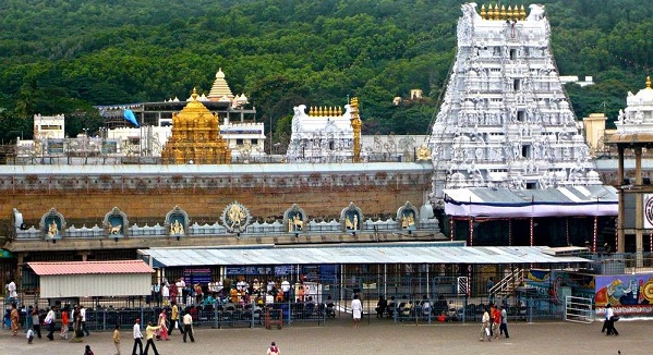 tirupati'deki tapınaklar