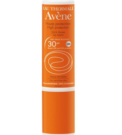 SPF 4 ile dudak balsamı