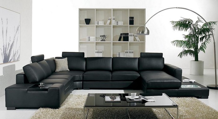 Odinė sofa svetainei