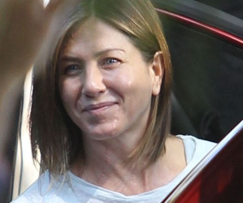 Jennifer Aniston be makiažo 4