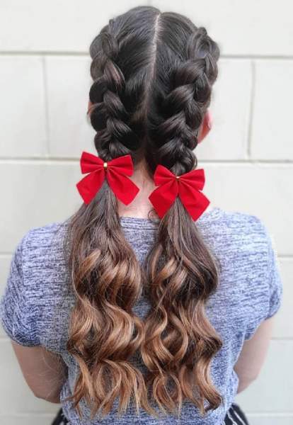 Kıvırcık Pigtail Örgüler