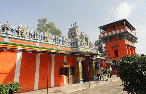Karmanghat Hanuman Tapınağı