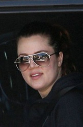 Khloe Kardashian makyajsız 4