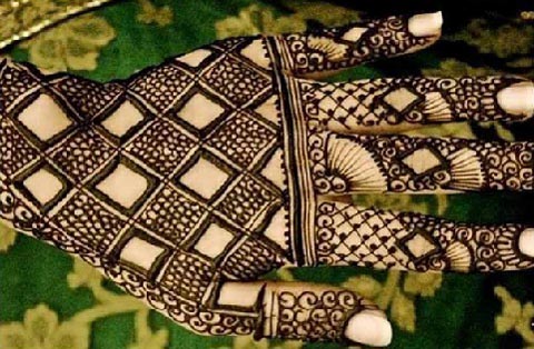 Geometrik Mehndi Tasarımı