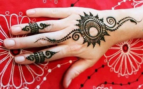 Yuvarlak Motif Kolay Mehndi