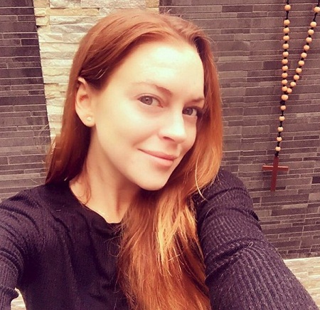 Lindsay Lohan be makiažo 10