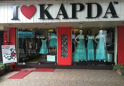 Man patinka „Kapda Boutique“ Pune