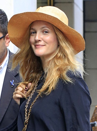 Drew Barrymore makyajsız 8