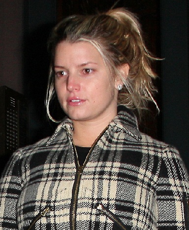 Jessica Simpson makyajsız 11
