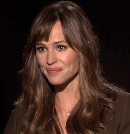 Jennifer Garner be makiažo 8