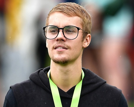 Justin Bieber Makyajsız 1